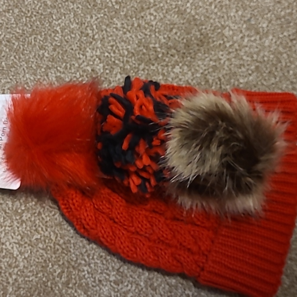 NWT You-Pick Beanie with Pom Poms - Picture 3 of 5